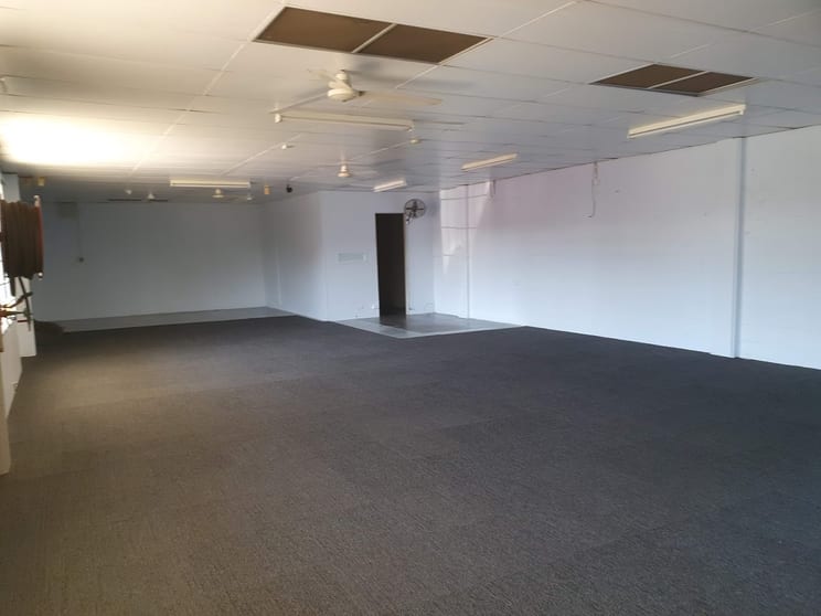 Click to view all images 77 Adelaide St Maryborough QLD 4650 - Image 2