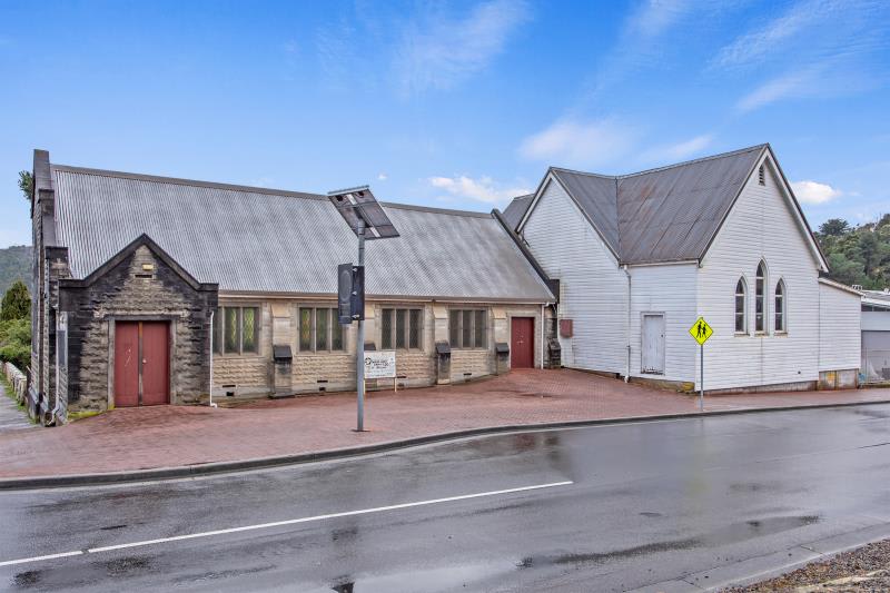 Click to view all images 2 & 4 Dixon Street Queenstown TAS 7467 - Image 2