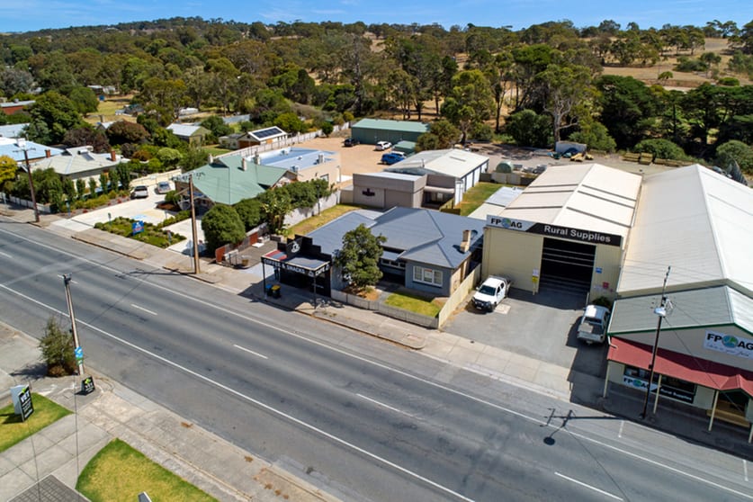 84 Main Street Yankalilla SA 5203 - Image 2