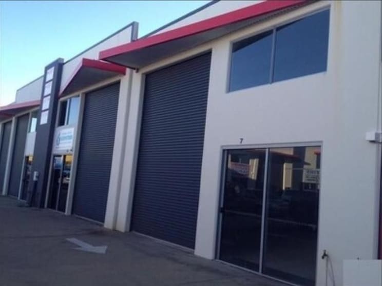 Click to view all images 7/17 Liuzzi Street Pialba QLD 4655 - Image 1