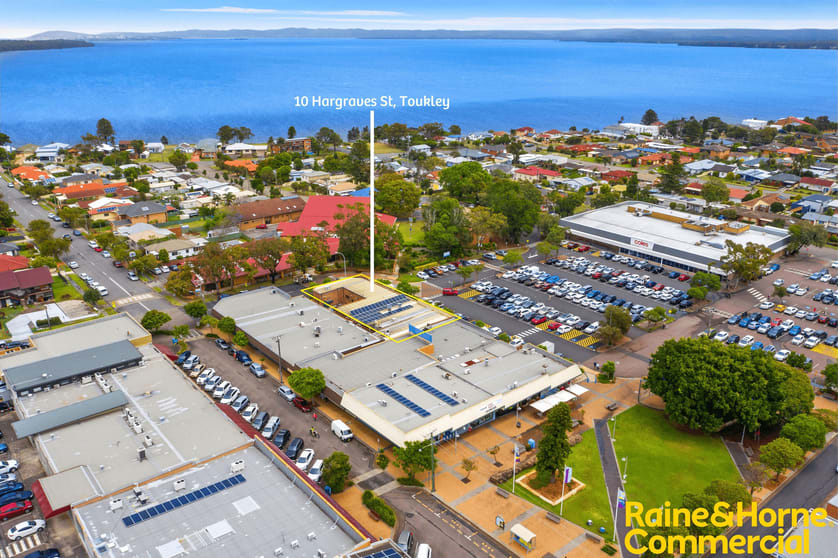 Click to view all images 10 Hargraves Street Toukley NSW 2263 - Image 1