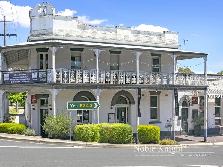 Click to view all images 64 Grant Street Alexandra VIC 3714 - Image 2