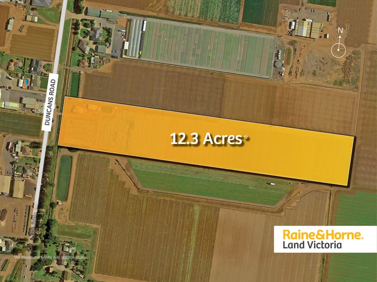 Click to view all images 780 Duncans Rd Werribee South VIC 3030 - Image 3