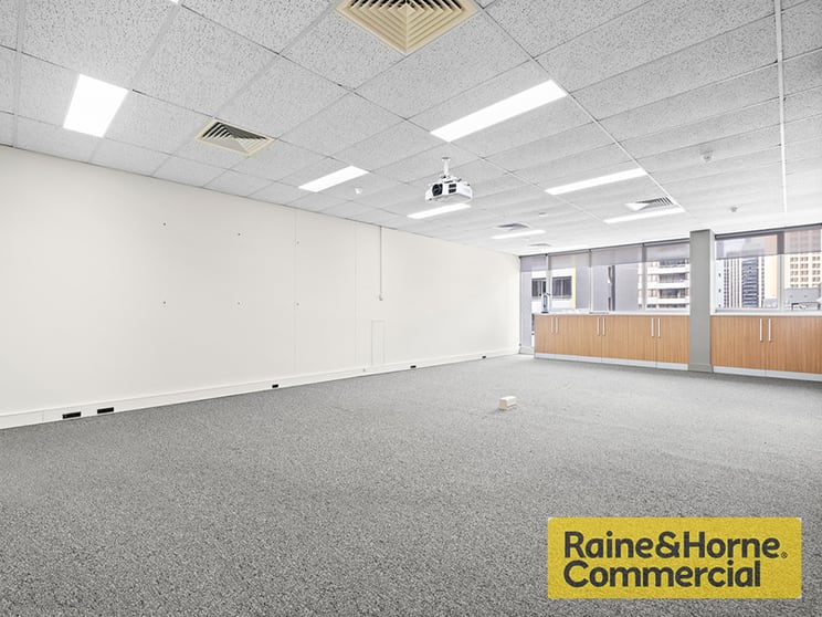 16/131 Leichhardt Street Spring Hill QLD 4000 - Image 2