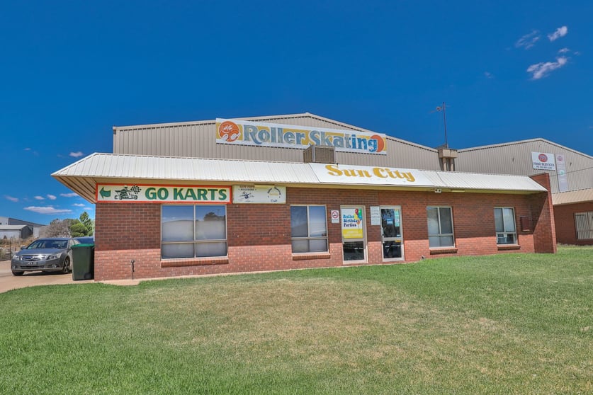 Click to view all images 55-57 The Crescent Mildura VIC 3500 - Image 3