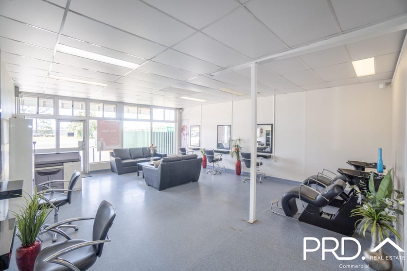 Click to view all images 283 Goodwood Road Thabeban QLD 4670 - Image 3