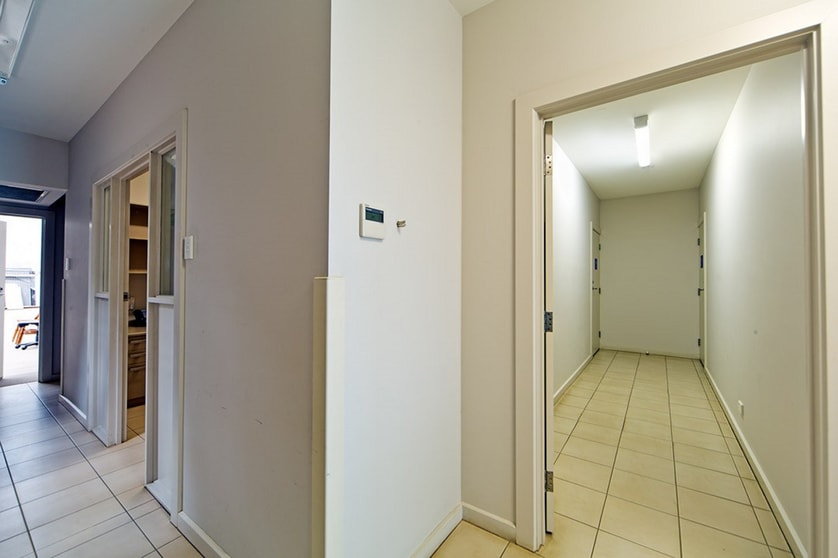 Click to view all images 5 Paringa Avenue Somerton Park SA 5044 - Image 3