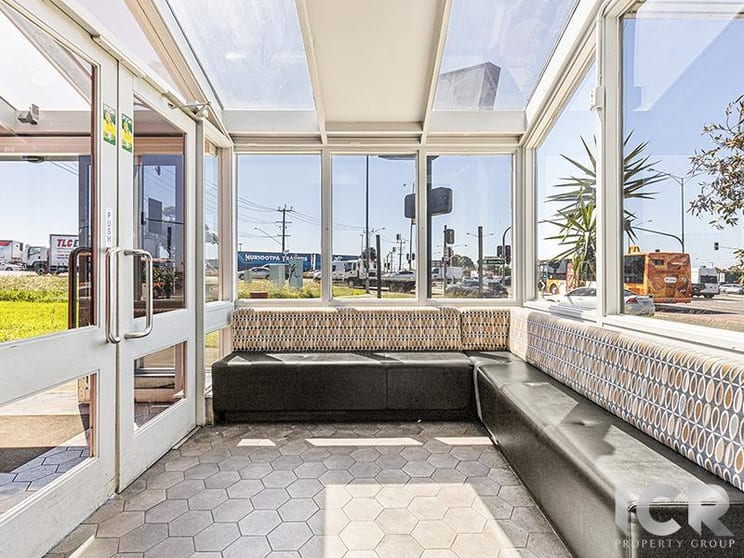 Click to view all images 2-10 Camp Road Campbellfield VIC 3061 - Image 2