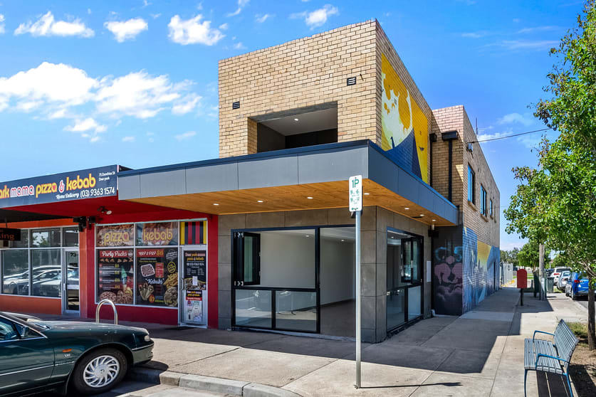 Click to view all images 77 Dumfries Street Deer Park VIC 3023 - Image 3