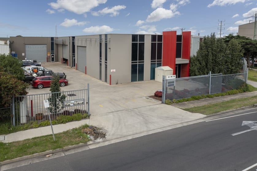 Click to view all images 121 Pipe Road Laverton North VIC 3026 - Image 2