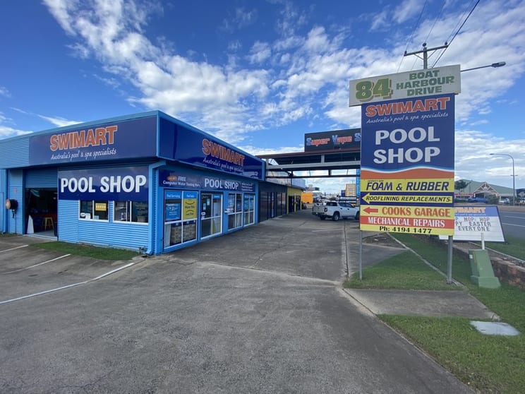 Click to view all images 84 Boat Harbour Drive Pialba QLD 4655 - Image 2