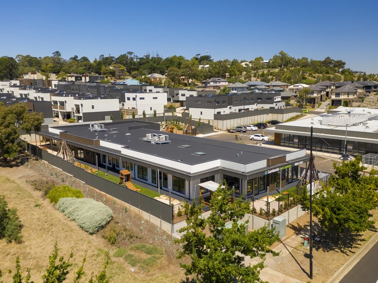 Click to view all images 85 Belleview Drive Sunbury VIC 3429 - Image 1