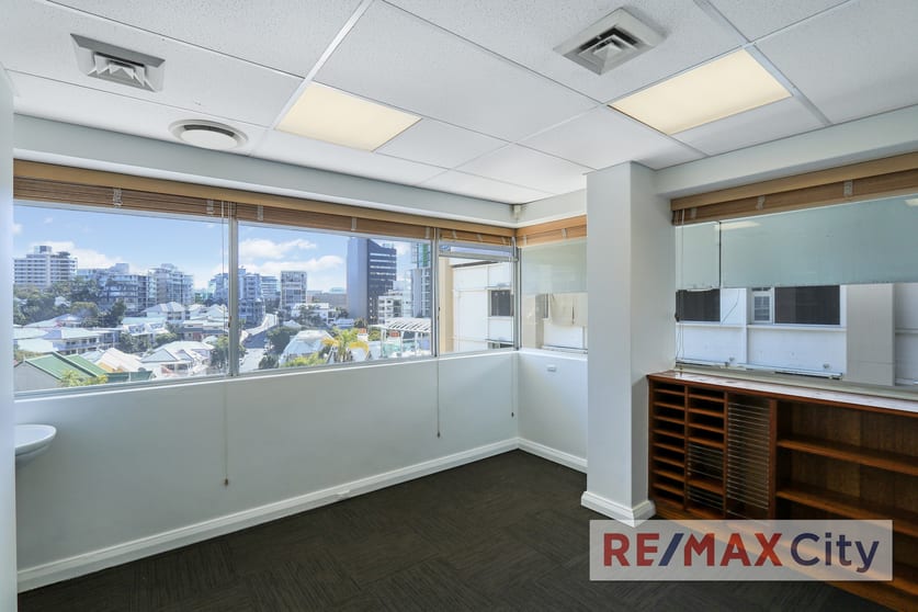 Click to view all images Level 2, Suite 7/201 Wickham Terrace Spring Hill QLD 4000 - Image 3