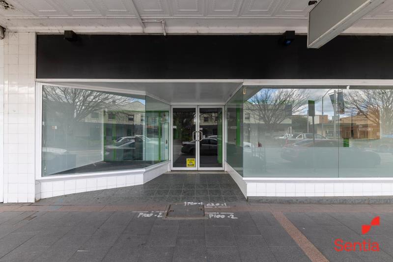 Click to view all images Whole Building/27 Monaro Street Queanbeyan NSW 2620 - Image 2