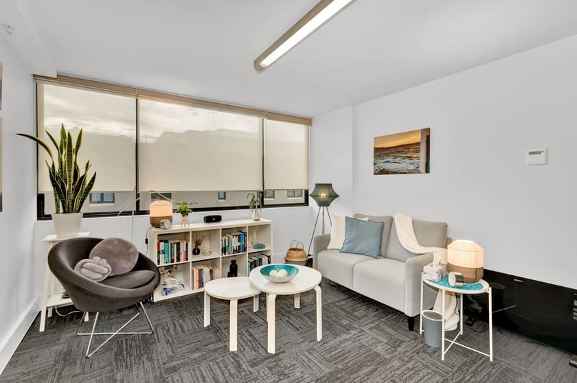 Click to view all images 701/2-14 Kings Cross Rd Potts Point NSW 2011 - Image 2