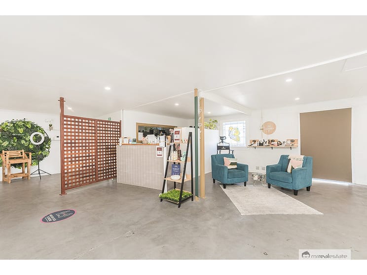 Click to view all images 202 Denison Street Rockhampton City QLD 4700 - Image 2