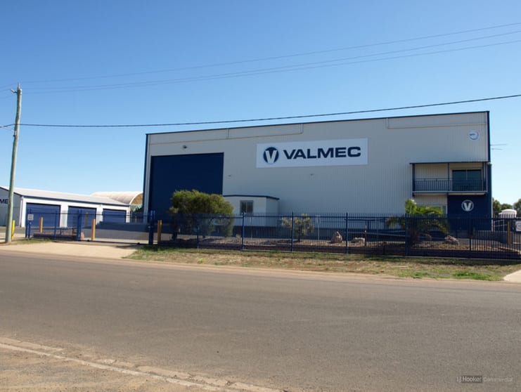 Click to view all images 61-63 Spencer Street Roma QLD 4455 - Image 1