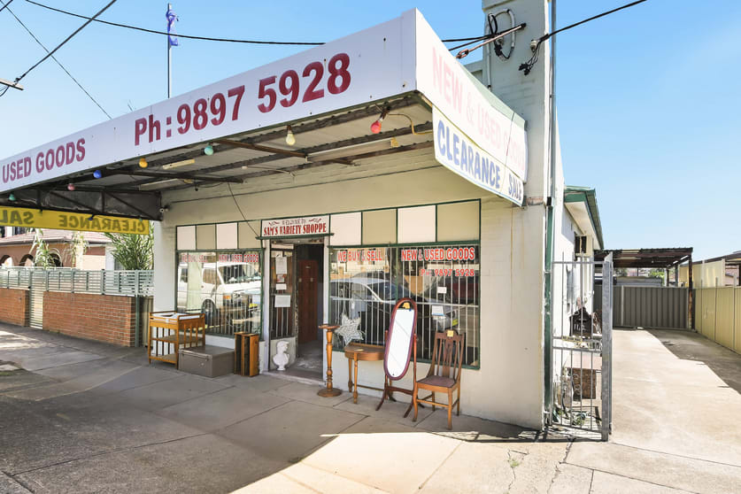 Click to view all images 142 Blaxcell St Granville NSW 2142 - Image 2