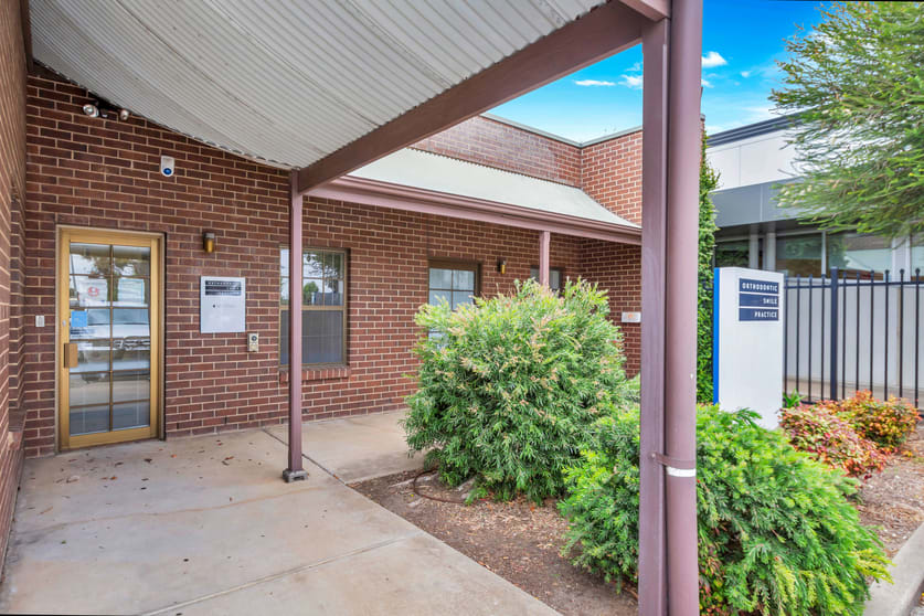 Click to view all images 1/81-83 Smart Road Modbury SA 5092 - Image 3