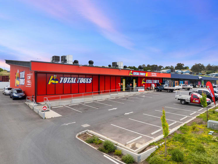 Click to view all images 1/29 Mount Barker Road Mount Barker SA 5251 - Image 3