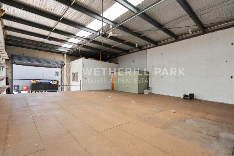 Click to view all images Wetherill Park NSW 2164 - Image 2