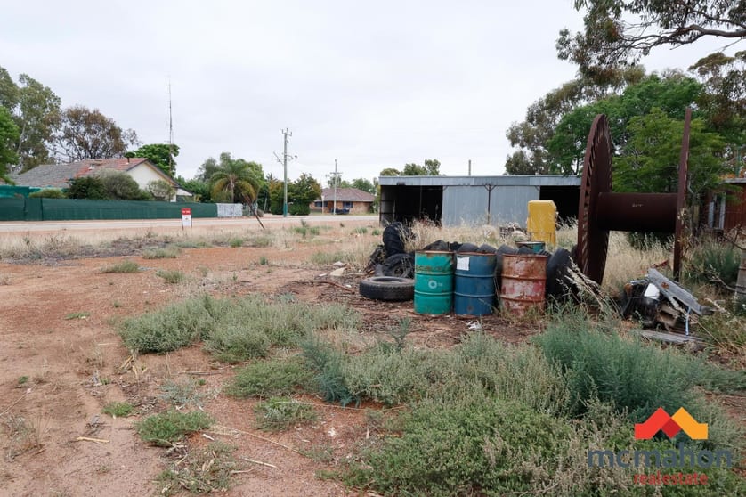 Click to view all images 22 Shields Street Tammin WA 6409 - Image 3