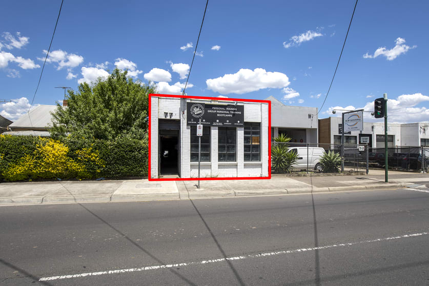Click to view all images 77 Bakers Road Coburg North VIC 3058 - Image 1