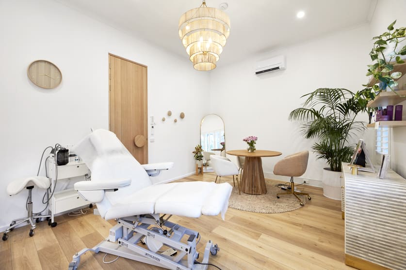 Click to view all images 244 St Kilda Road St Kilda VIC 3182 - Image 2