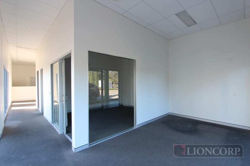 Click to view all images Underwood QLD 4119 - Image 2