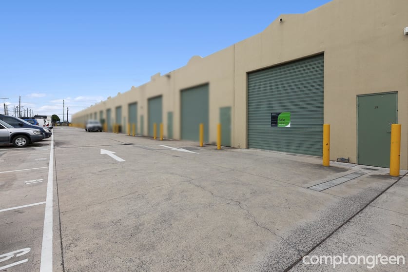 Click to view all images 19/65-69 Kyle Road Altona North VIC 3025 - Image 2