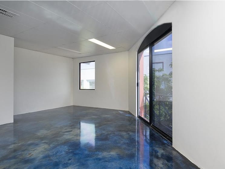 Click to view all images 5/45 Central Wlk Joondalup WA 6027 - Image 3