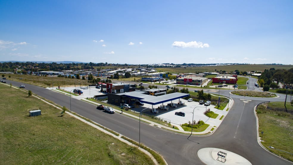 Click to view all images 12 Ingersole Drive Kelso NSW 2795 - Image 3