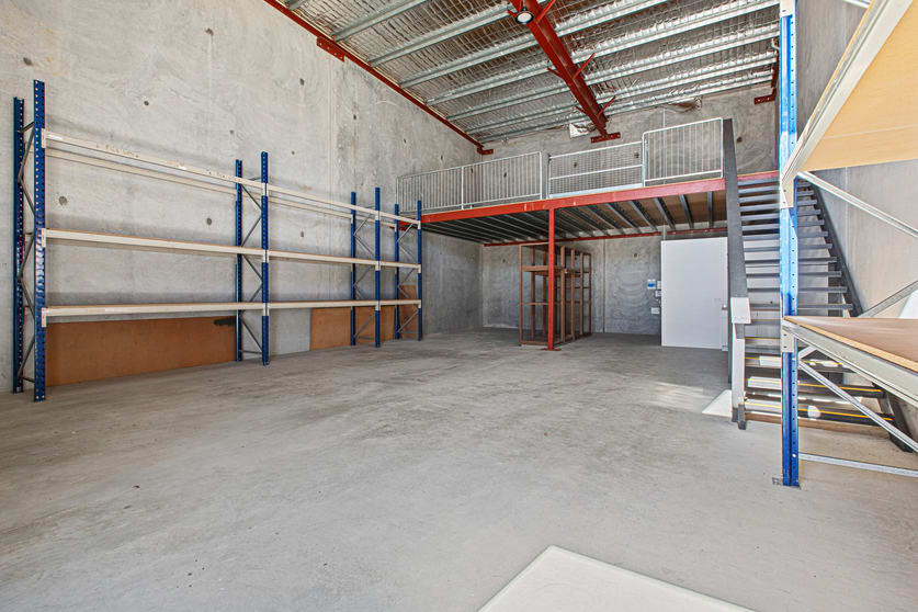 Click to view all images 4/224 New Cleveland Road Tingalpa QLD 4173 - Image 1