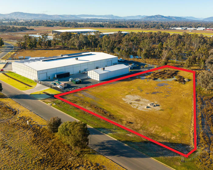 Click to view all images 101 Ceres Drive Thurgoona NSW 2640 - Image 1