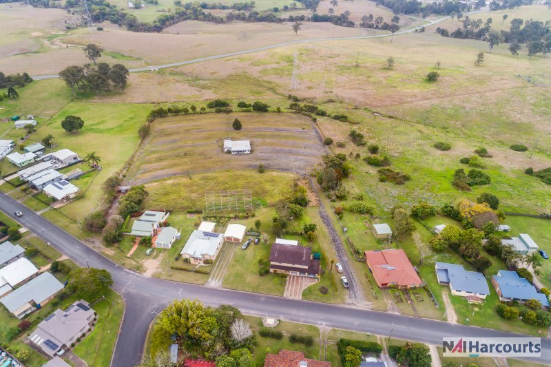Click to view all images 40 Noosa Road Gympie QLD 4570 - Image 2