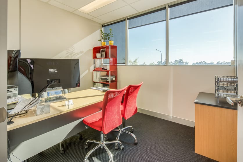 Click to view all images 3/21 Technology Drive Augustine Heights QLD 4300 - Image 3