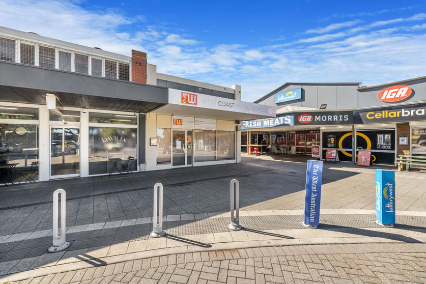 Click to view all images 14 & 16 Morris Place Innaloo WA 6018 - Image 2
