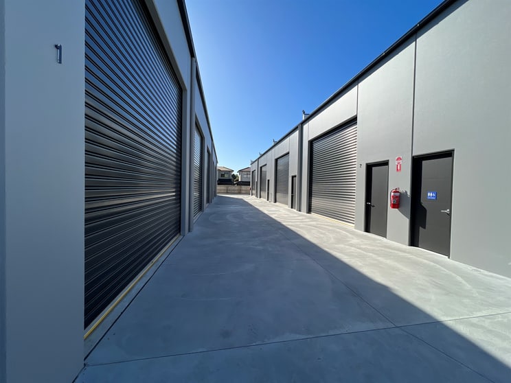 Click to view all images 3, 4 & 7/26 Windsor Road Croydon VIC 3136 - Image 1