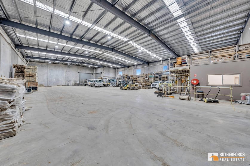 Click to view all images 2 Endeavour Way Sunshine West VIC 3020 - Image 3