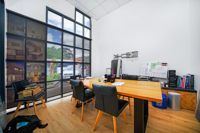Click to view all images 2/321 Balwyn Road Balwyn North VIC 3104 - Image 3