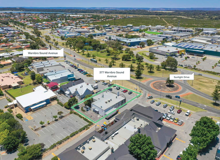 Click to view all images 2A/377 Warnbro Sound Avenue Port Kennedy WA 6172 - Image 3