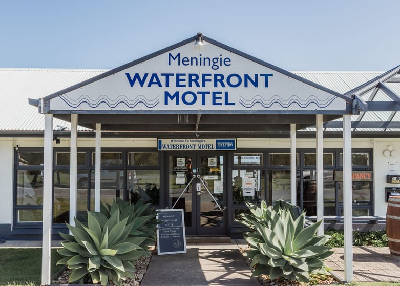 Click to view all images Princes Highway Meningie SA 5264 - Image 1