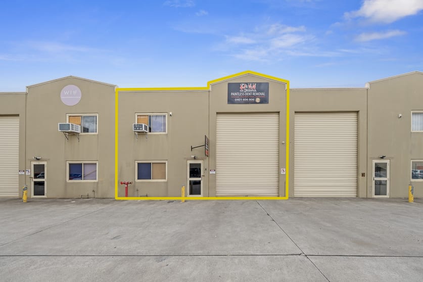 Click to view all images 4/34 Curtis Road Mulgrave NSW 2756 - Image 2