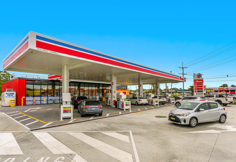Click to view all images Liberty Viva Energy/Lawnton, 708 Gympie Road Lawnton QLD 4501 - Image 3