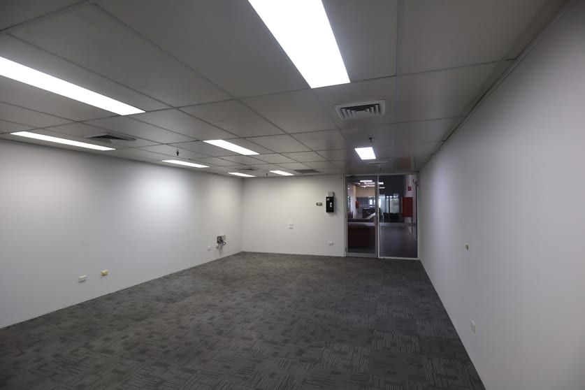 Click to view all images Suite 25/443 Albany Highway Victoria Park WA 6100 - Image 3