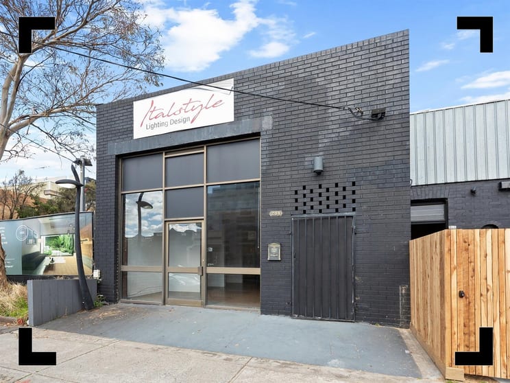 Click to view all images 284 Barkly Street Brunswick VIC 3056 - Image 1