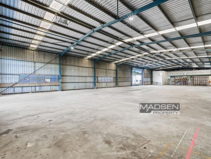 Click to view all images 14 Shoebury Street Rocklea QLD 4106 - Image 3