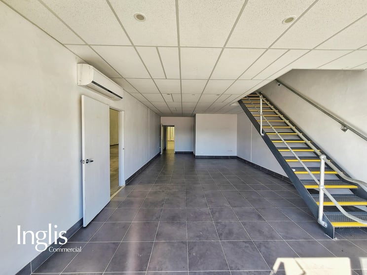 Click to view all images 4/59 Smeaton Grange Road Smeaton Grange NSW 2567 - Image 3