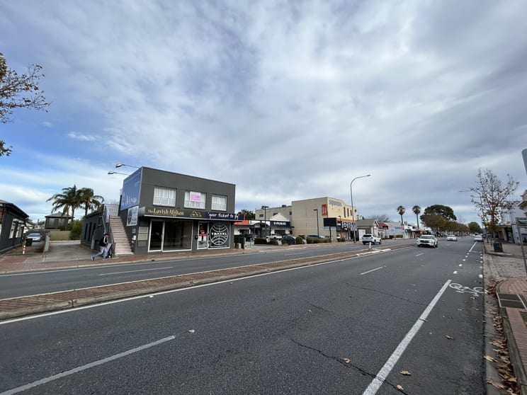 Click to view all images 135 Henley Beach Road Mile End SA 5031 - Image 3
