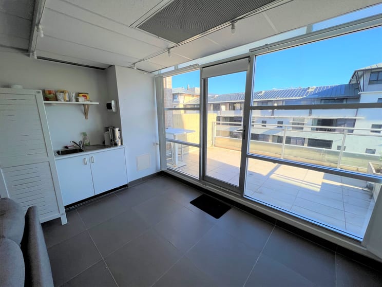 Click to view all images 4C/4 Belgrave Street Kogarah NSW 2217 - Image 3